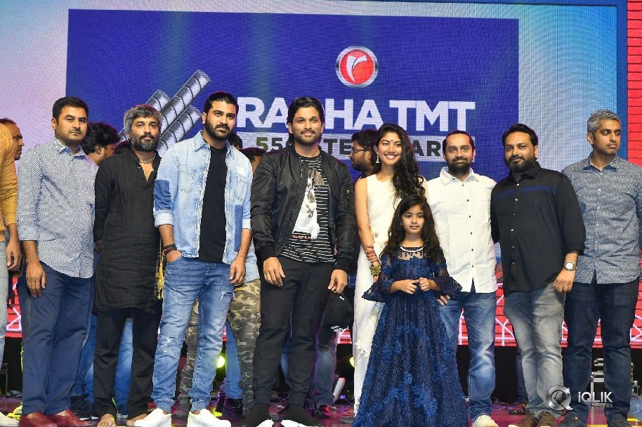 Padi-Padi-Leche-Manasu-Movie-Pre-Release-Event